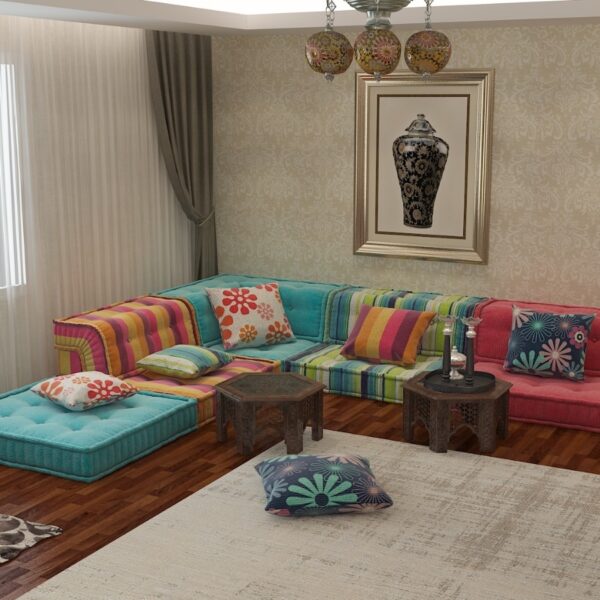 Floor cushions corner